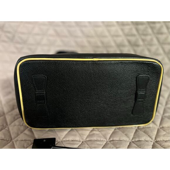 MY FLAT IN LONDON DEBUTANTE BLACK & CREAM SOFT LEATHER BOWTIE SATCHEL - Picture 5 of 14